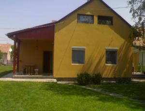 BF32 Ferienhaus in Balatonfenyves