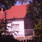 nyaralók apartmanok faházak Balatonfenyvesen
