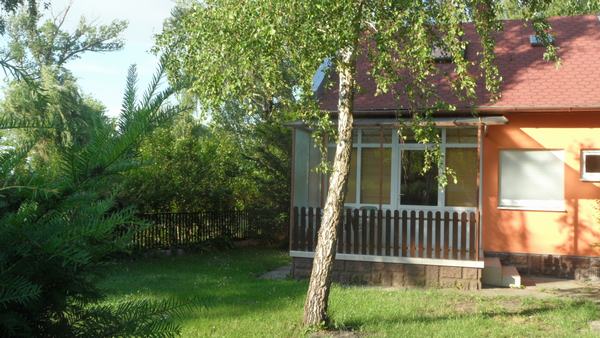 Familie Varga - Balatonfenyves +36302597240 info@plattenseereisen.com