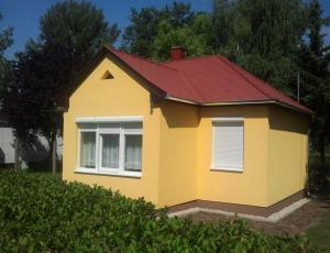 Balatonfenyves  Villa - accomodation - http://plattenseereisen.com Tel:+36302597240