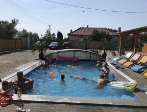 LAST MINUTE  IN BALATONFENYVES - URLAUB - 