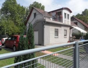 BF6 Waterfront House at Lake Balaton